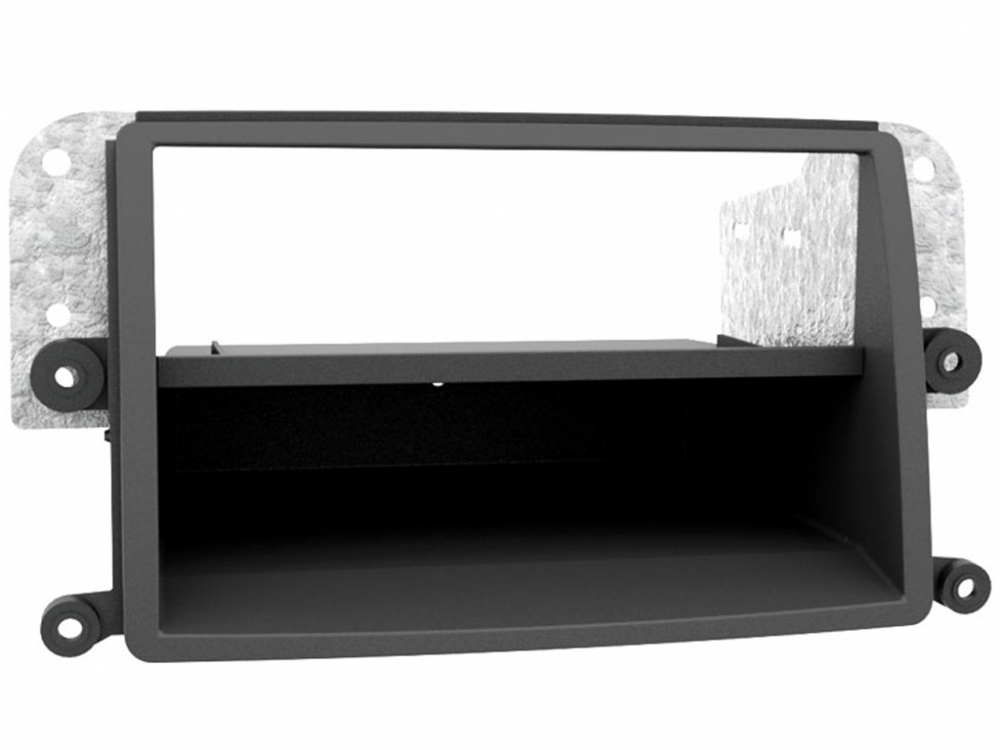 Monteringsram för Mitsubishi L200/Triton, enkel design med ett öppet fack.