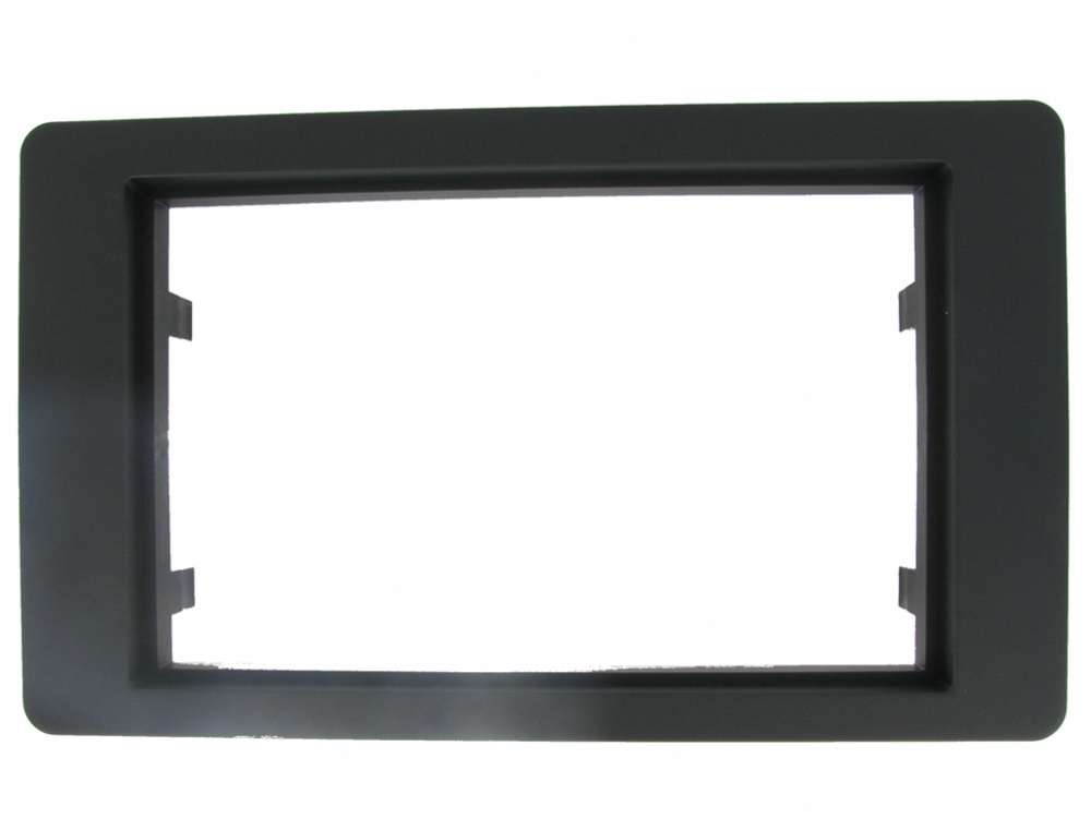 Monteringsram för dubbel DIN-installation i Saab 9-5, år 2005-2010.