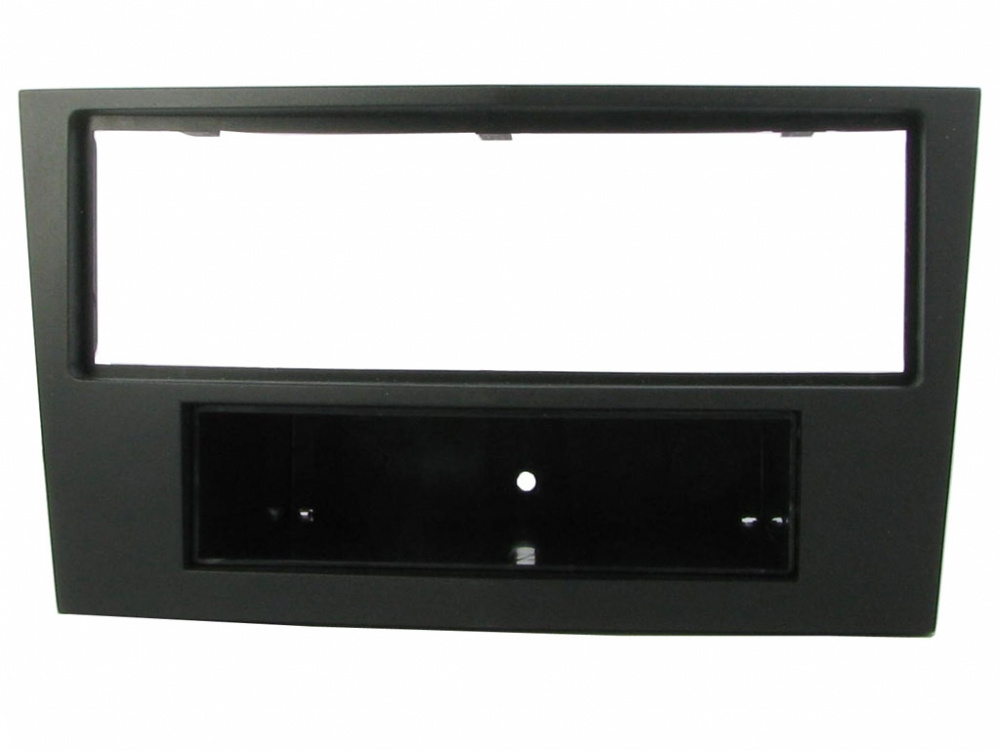 Monteringsram för Opel Astra 04-10, svart plast, för ljudanläggning.
