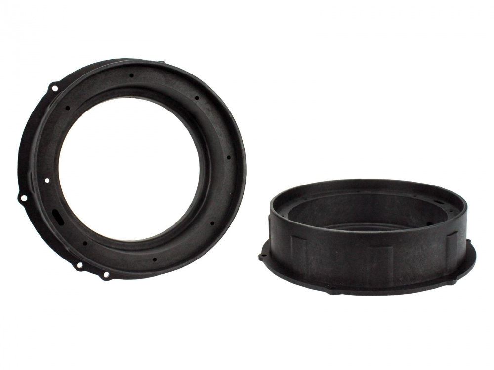 Högtalaradapter för VW Passat och Touran, modellår 2010-2015.