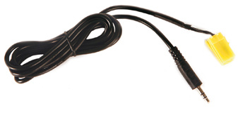 Kabel med 3,5 mm kontakt och en gul anslutning för bilmodeller.