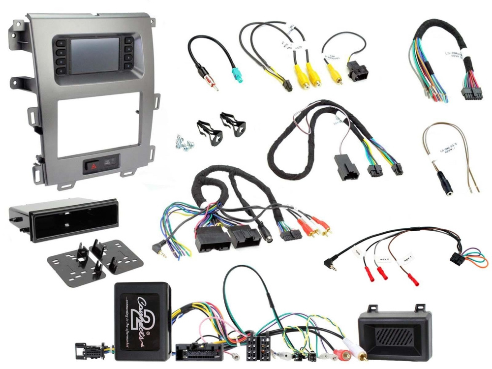 Installationskit för Ford Edge 2011 och framåt, inklusive kablar och fästen.