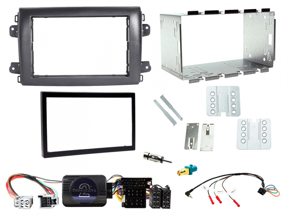 Installationskit för Fiat Ducato 2021 med olika fästen och kablar.