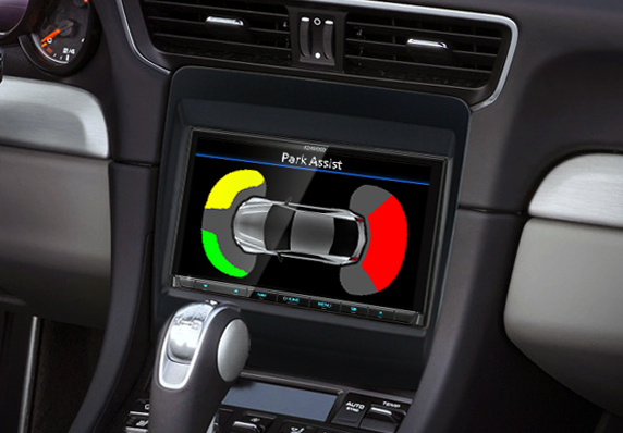 Skärm för parkeringsassistent i Porsche 911.