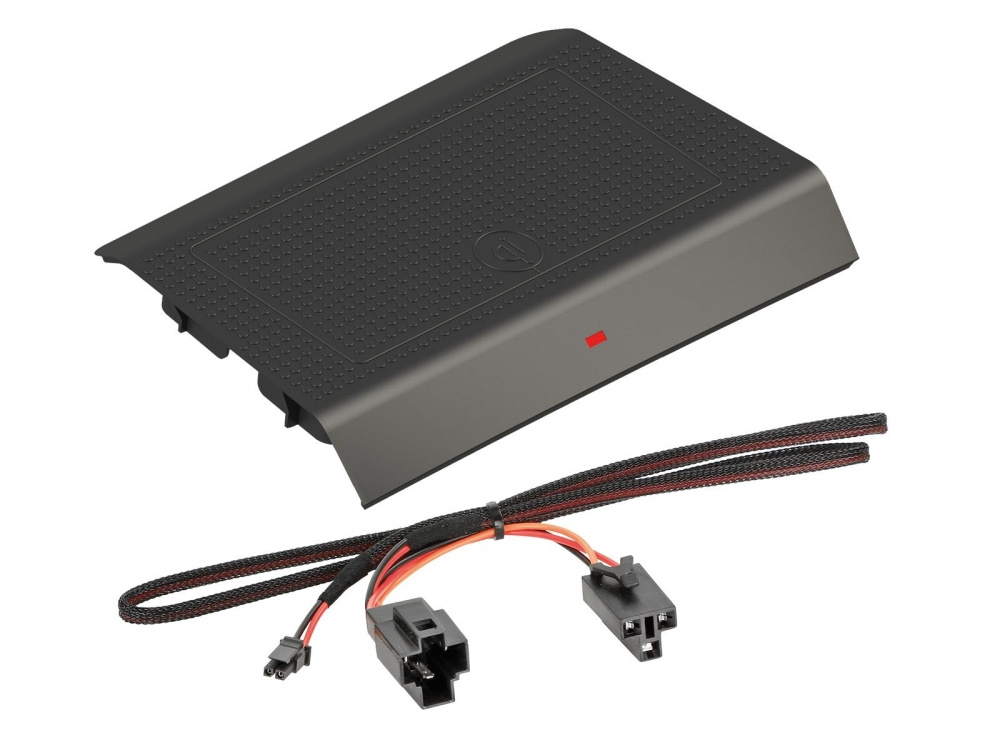 QI-laddare för Mazda CX-5, 2013- , med kablar för installation.