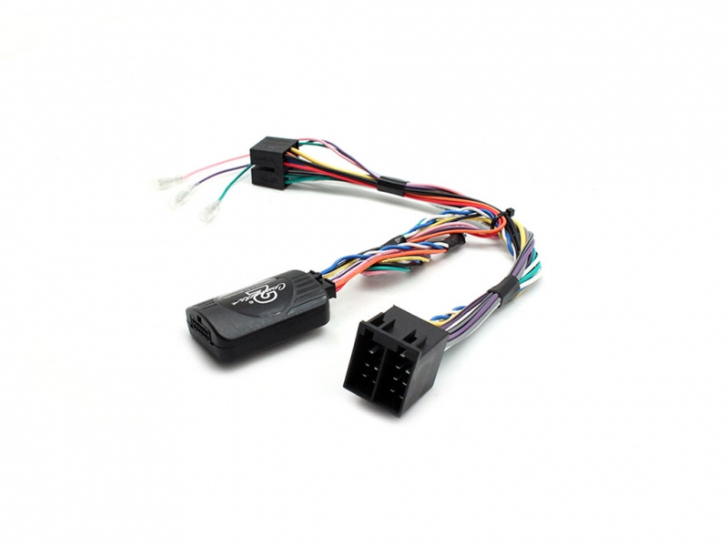 Rattstyrningskablage för Mercedes med CAN-Bus-anslutning.