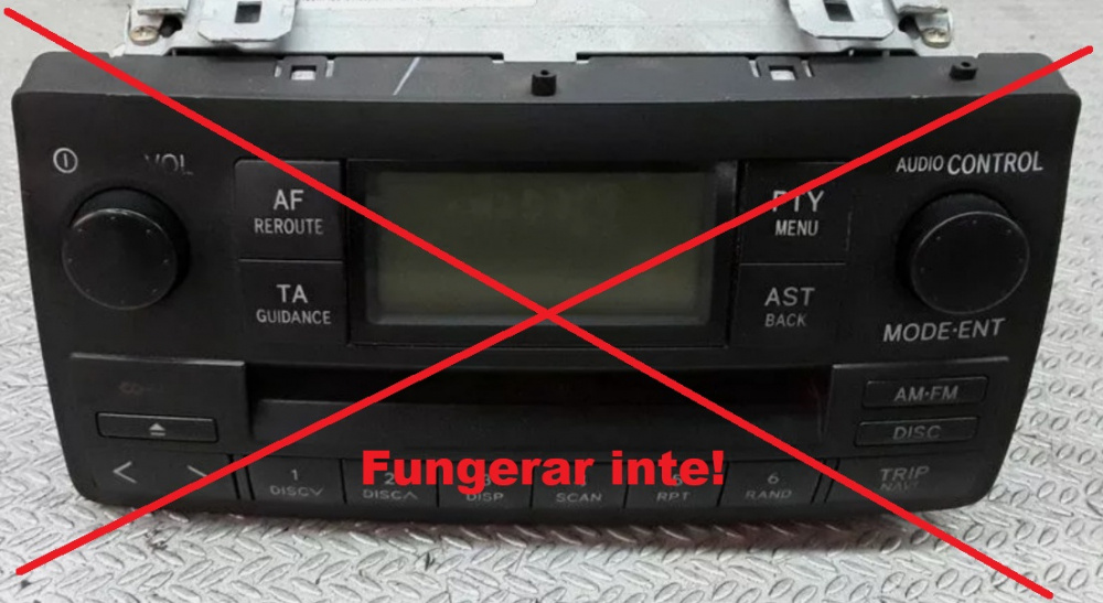En skadad rattstyrningsmodul för Toyota JBL-system, fungerar inte.