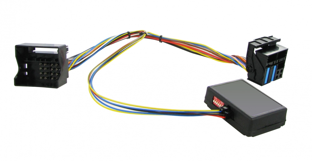 Kablage för Video In Motion till Volkswagen MFD2/RNS2 med anslutningar.