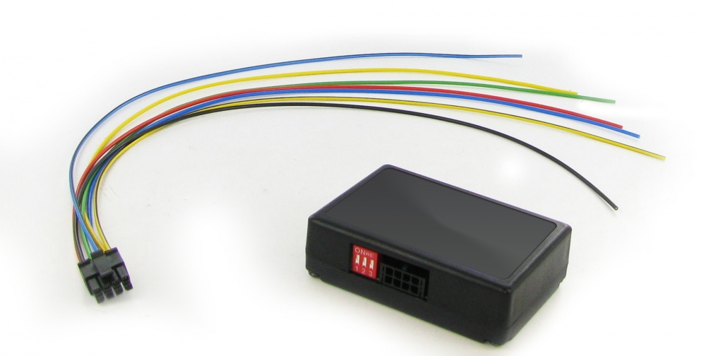 Kablage för Video In Motion till Volkswagen Phaeton med flera färgade ledningar.