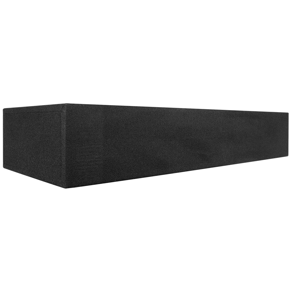 En svart SPL-låda i 4x10 tum med diskanthål.