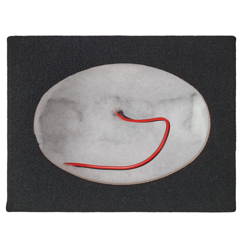 Högtalarlåda, sluten design för 6x9 tum högtalare, med isolering och kabelanslutningar.