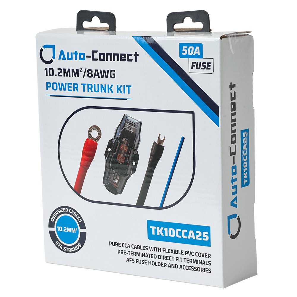 Förpackning med Auto-Connect CCA Trunk kabelkit, 10mm², 2.5 meter, inklusive tillbehör.