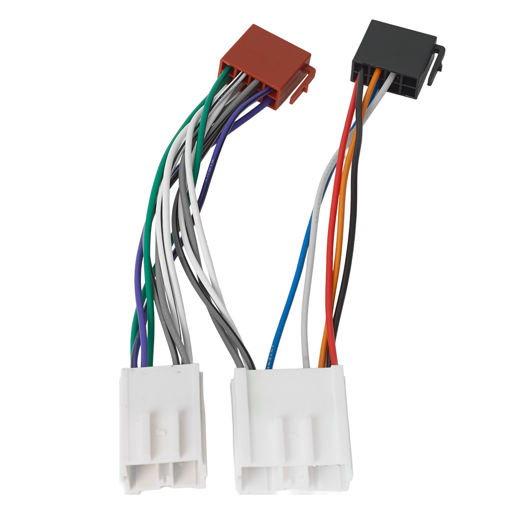 Adapterkabel för ISO-kontakt, passar Volvo 94- med flera anslutningar.