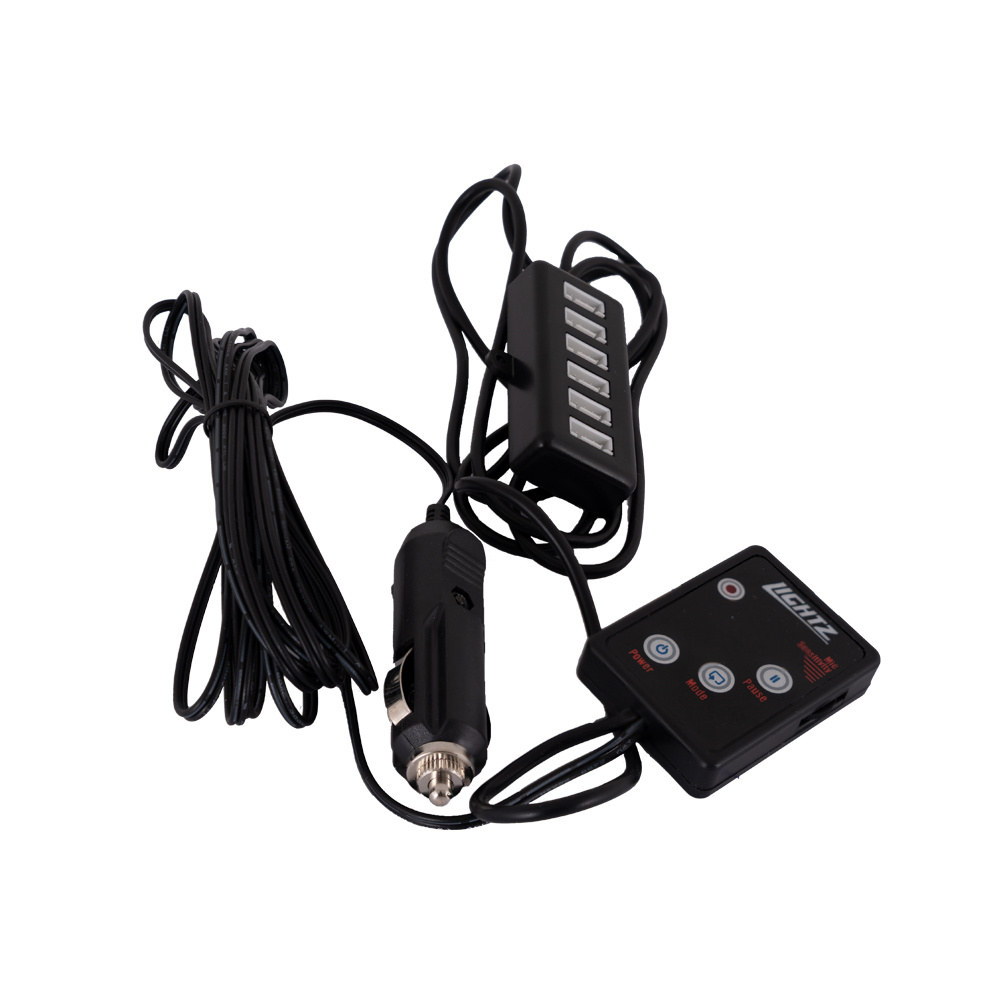 LED-interiörbelysning med fjärrkontroll och kabelanslutning.