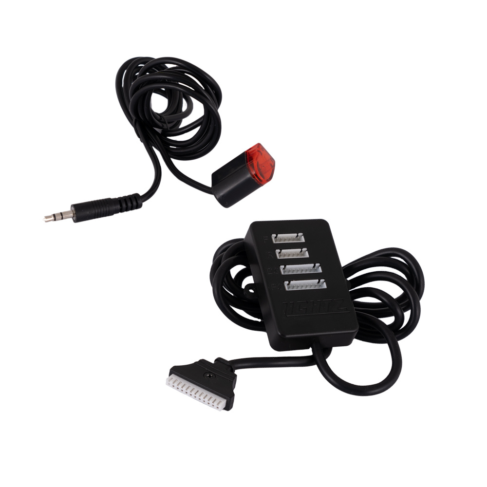 LED-exteriörbelysning med anslutningskablar och kontrollenhet.