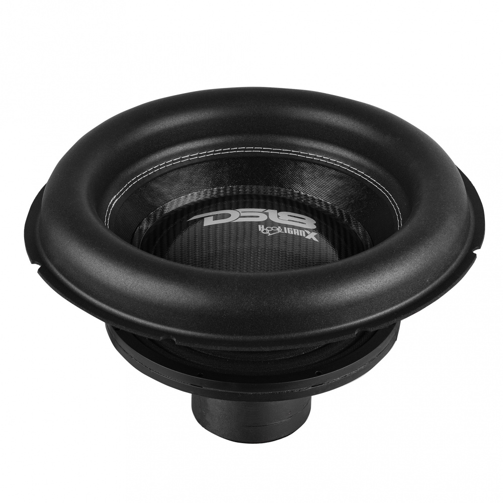 Subwoofer med robust design för kraftfull ljudåtergivning.