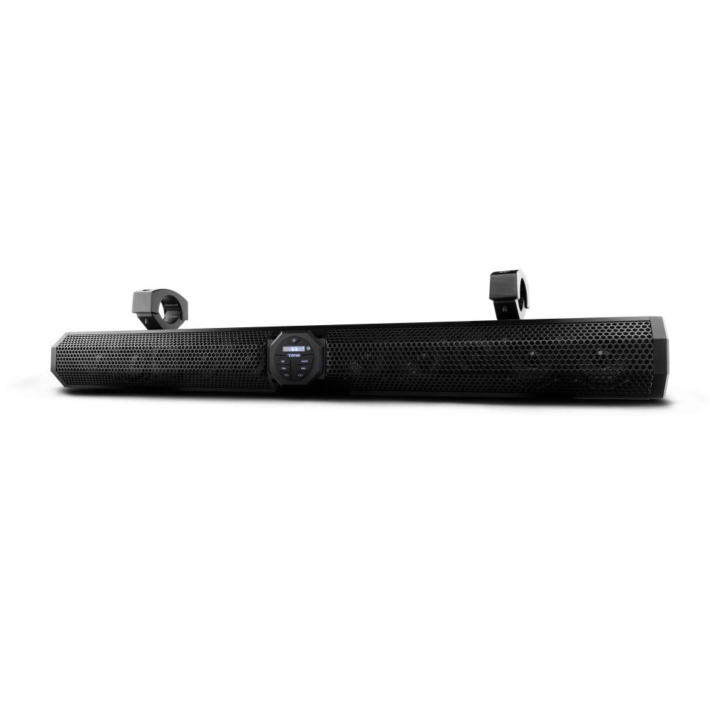 Svart vädertålig soundbar med Bluetooth och fjärrkontroll, designad för utomhusbruk.