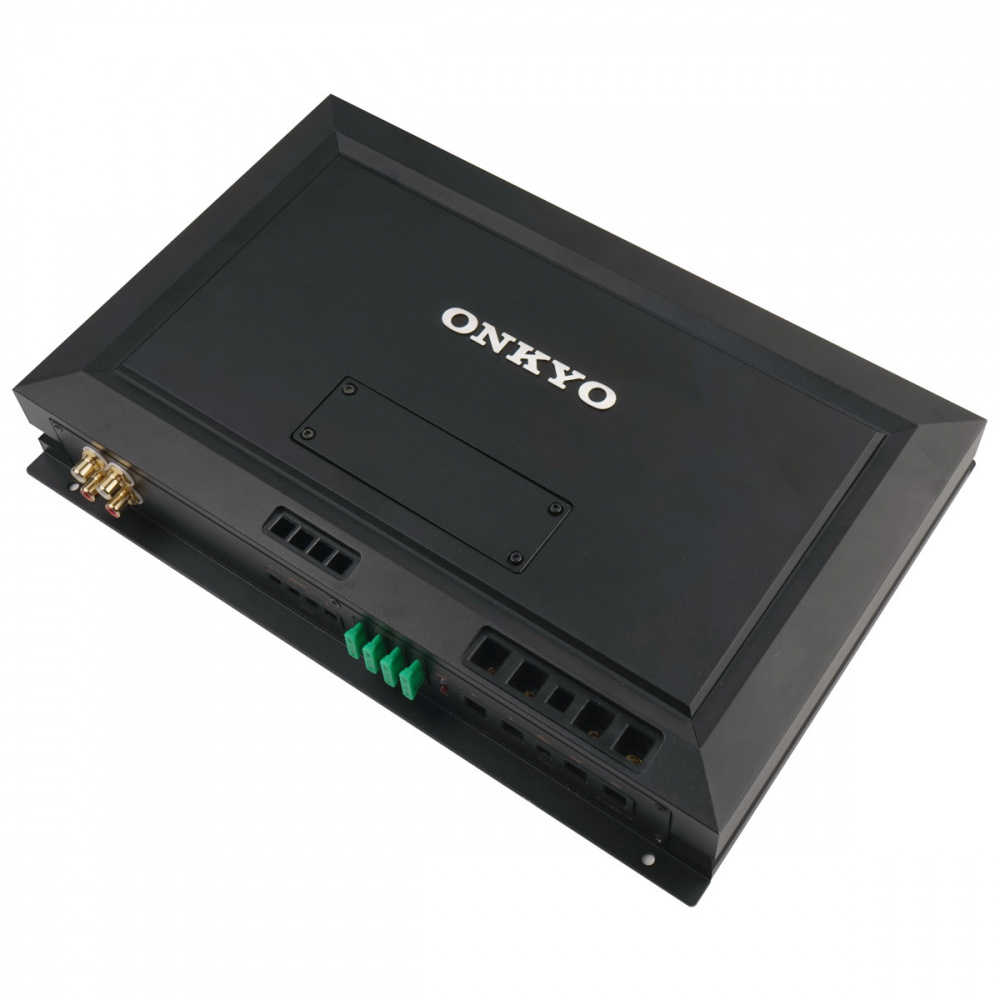 En svart förstärkare med kontroller och anslutningar på baksidan.