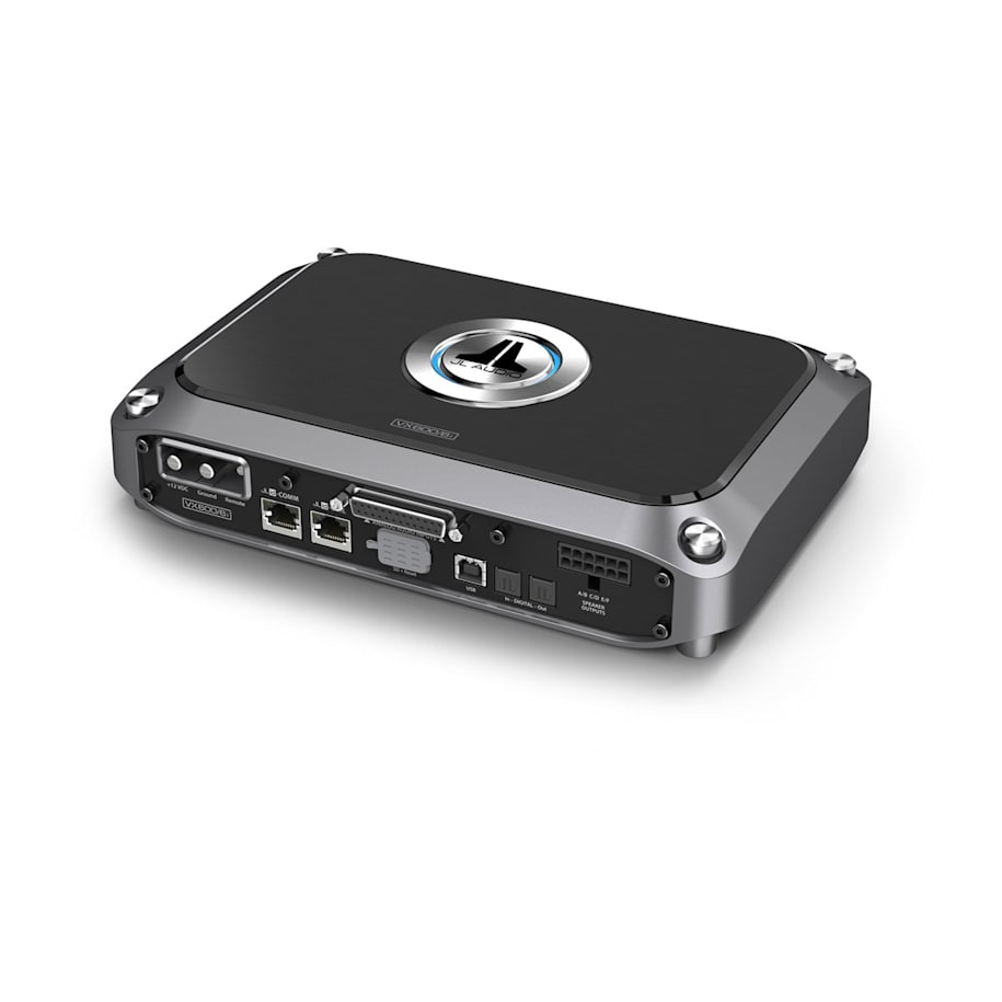 En kompakt DSP-slutsteg med anslutningar och modern design.