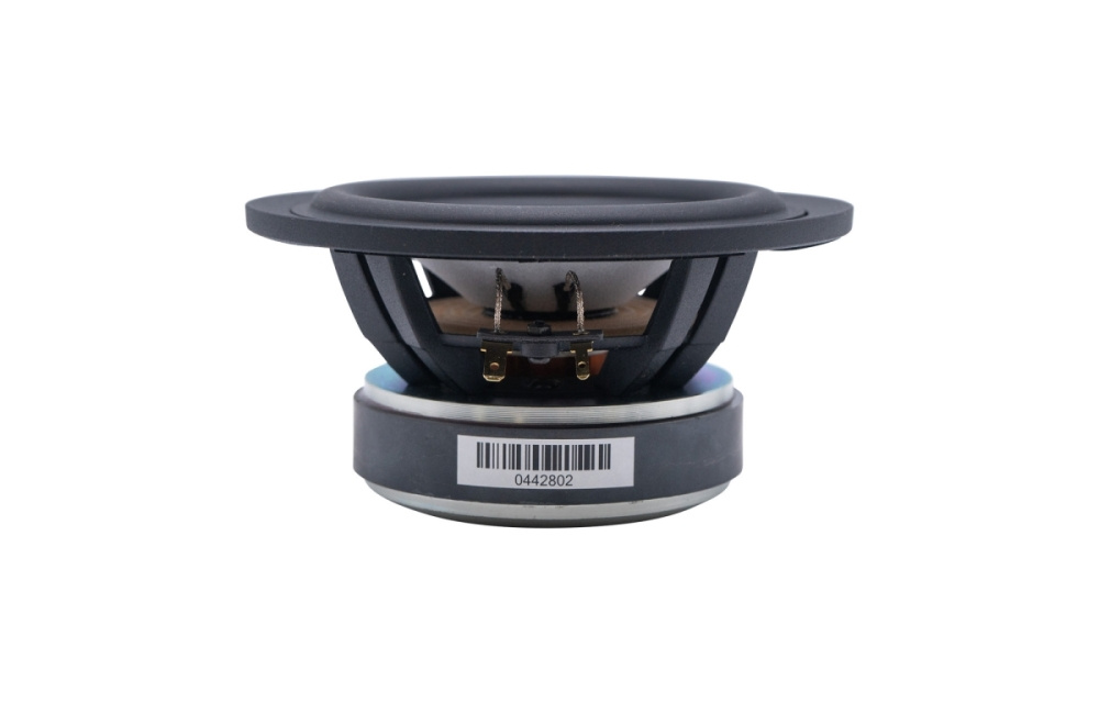 SB Acoustics SB15CRC30-4, bas/mellanregister