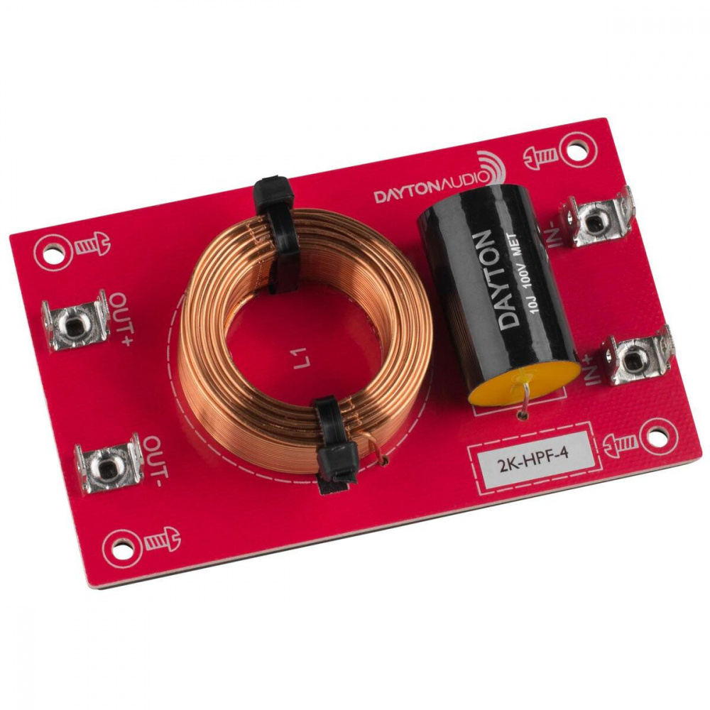 Kopplingskort med högpassfilter och komponenter för ljudsystem.