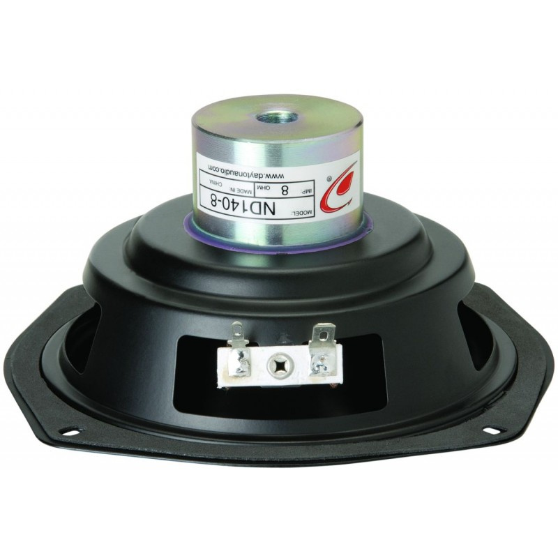 Högtalare med svart hölje och en rund magnetisk del.