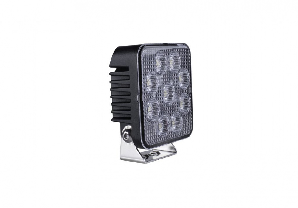 LED arbetsljus med flera lysdioder och robust design.