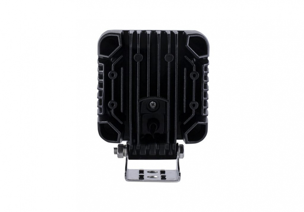 LED arbetsljus med robust design och monteringsställ.