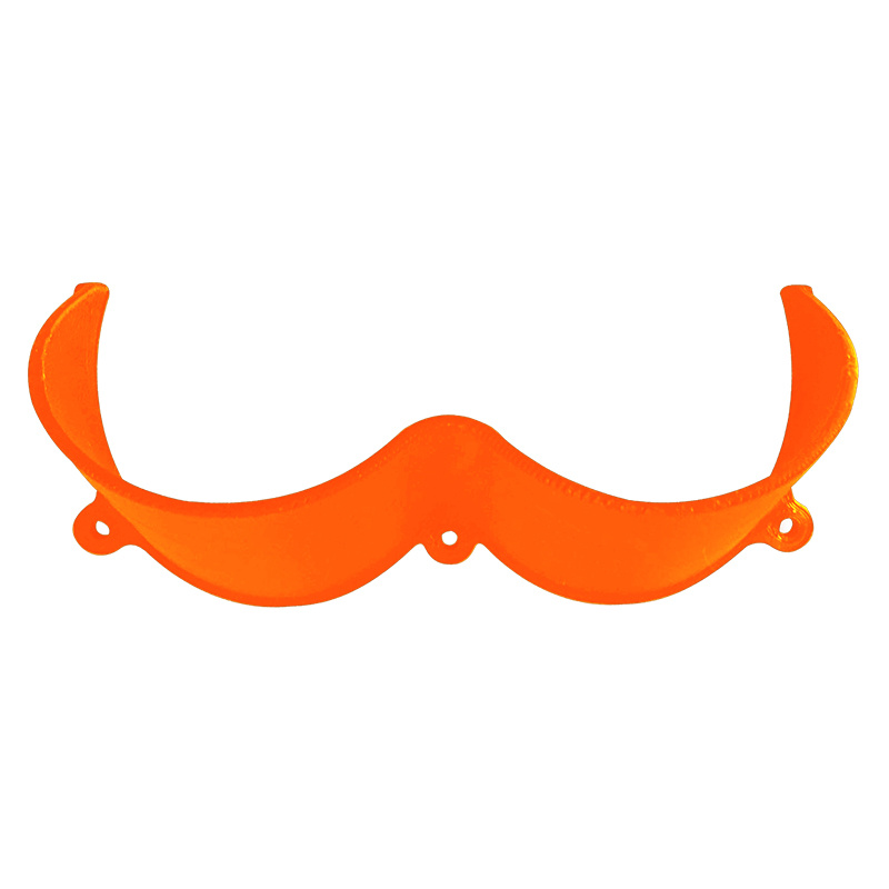 En orange lamphuskeps i form av en moustache.