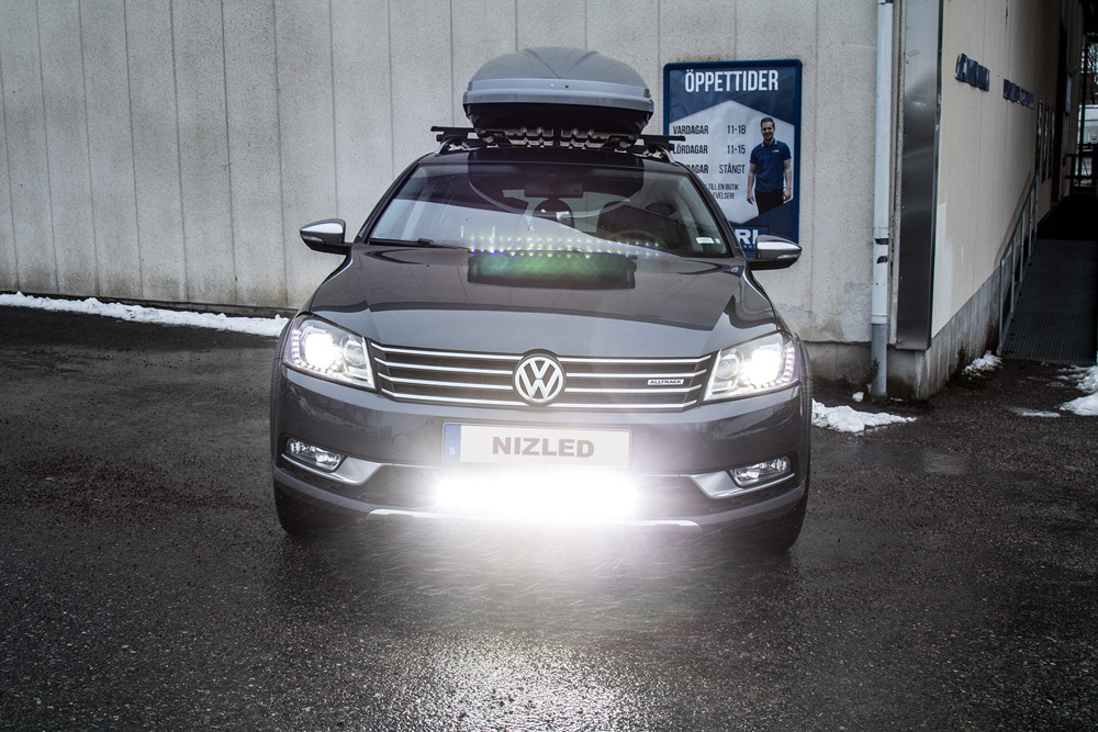 NIZLED Kurvad Högeffektiv Osram LED-bar 560mm - 200W