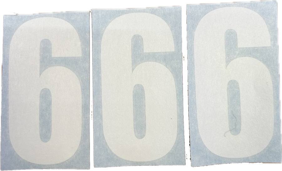 Siffret 666 i vitt, dekaler för märkning, storlek 10x5 cm.