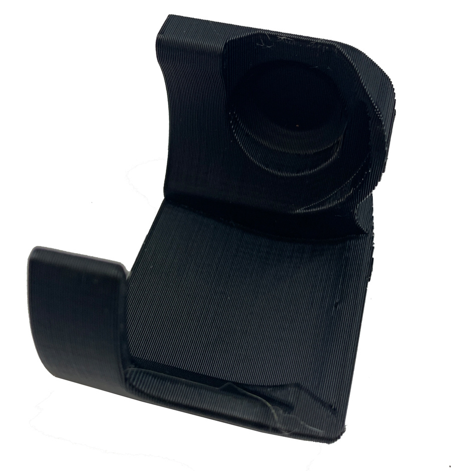 3D-printat svingskydd i svart plast för KTM Trax Xplor 7746.