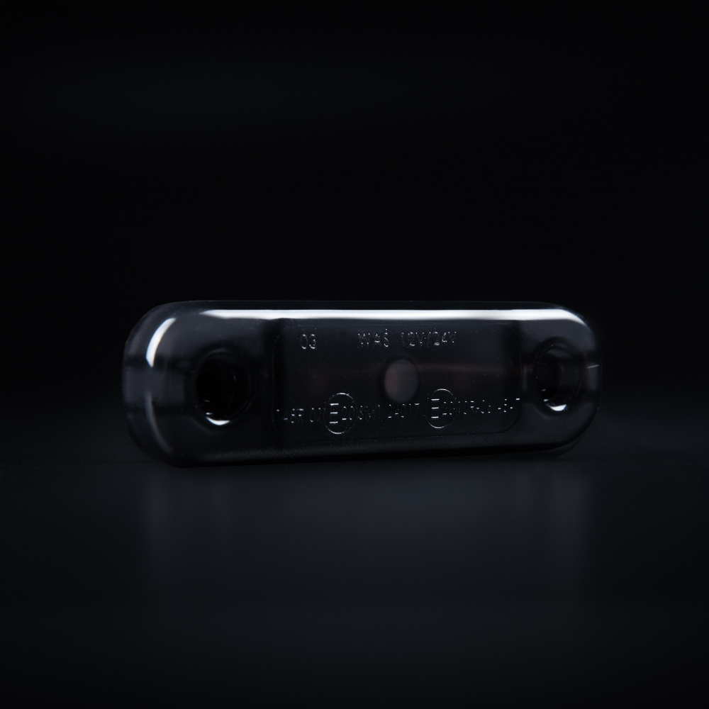 Strands Dark Knight Super Dark Slim Vitt Positionsljus