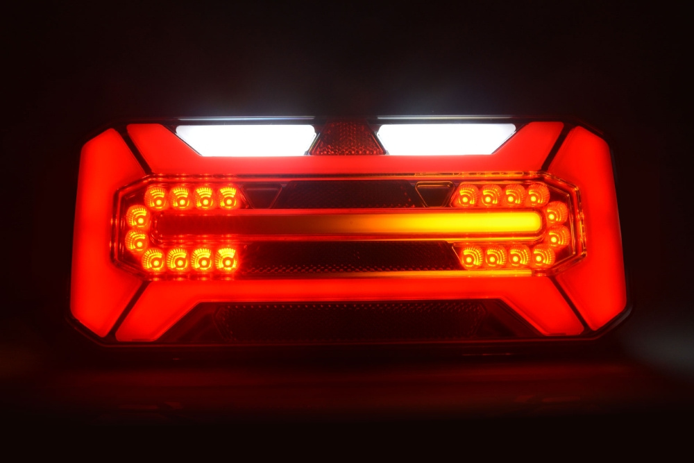 Strands Bakljus 5 Funk. LED - Vänster,12-24V Dc, Dynamisk Blink., IP66/68