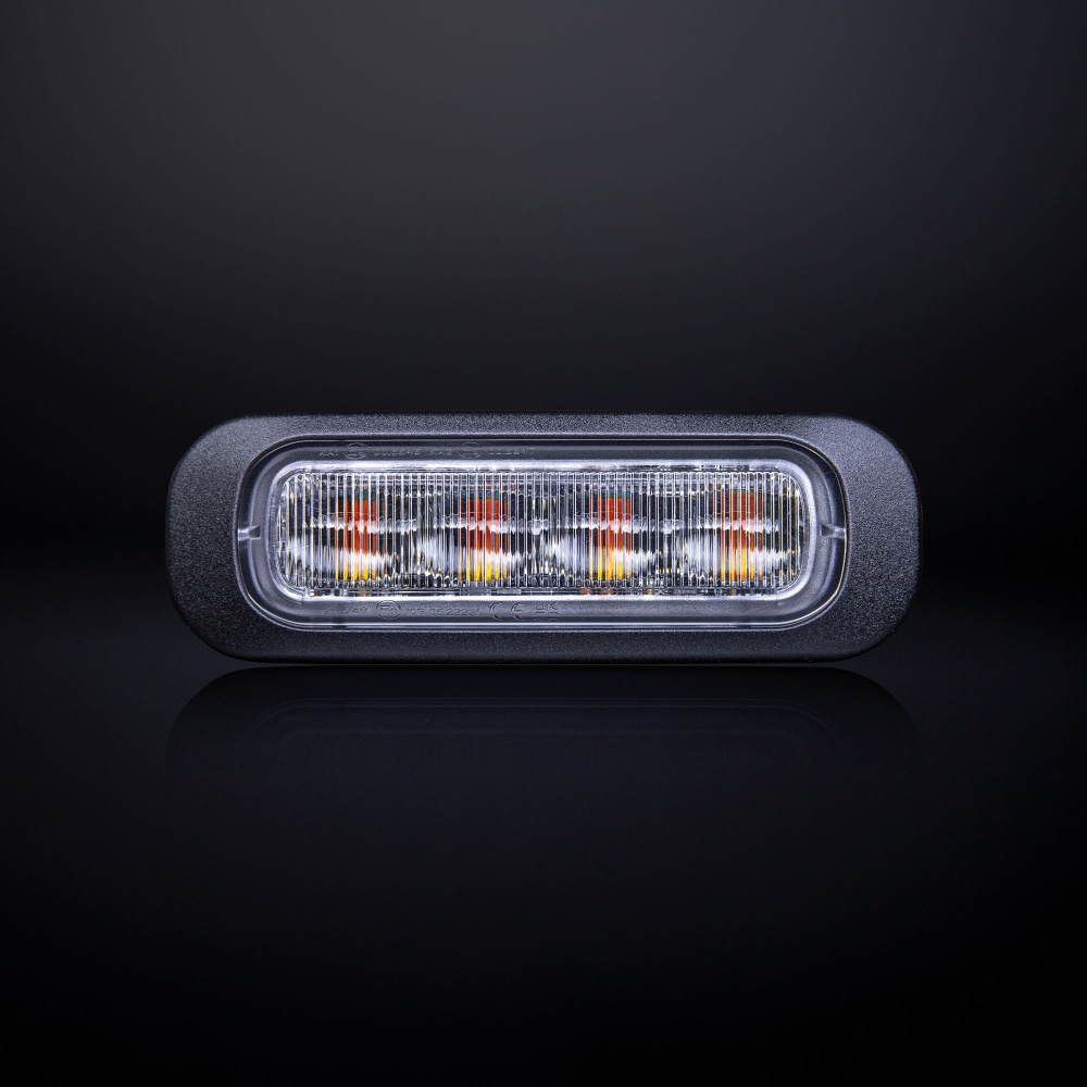 Strands Dark Knight Riktat Blixtljus Orange 4 LED Klart Lins