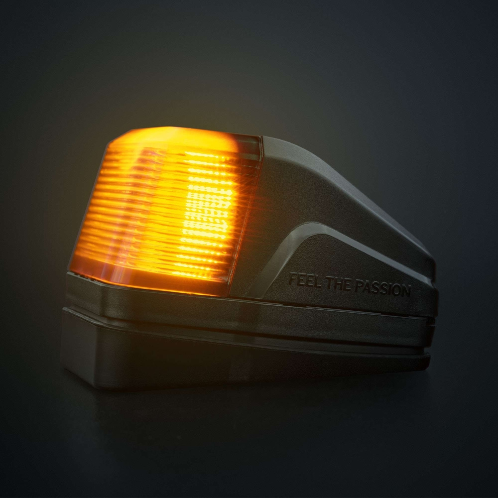 Strands IZE LED taklampa, vitt/amber, varningsljus, mörk lins