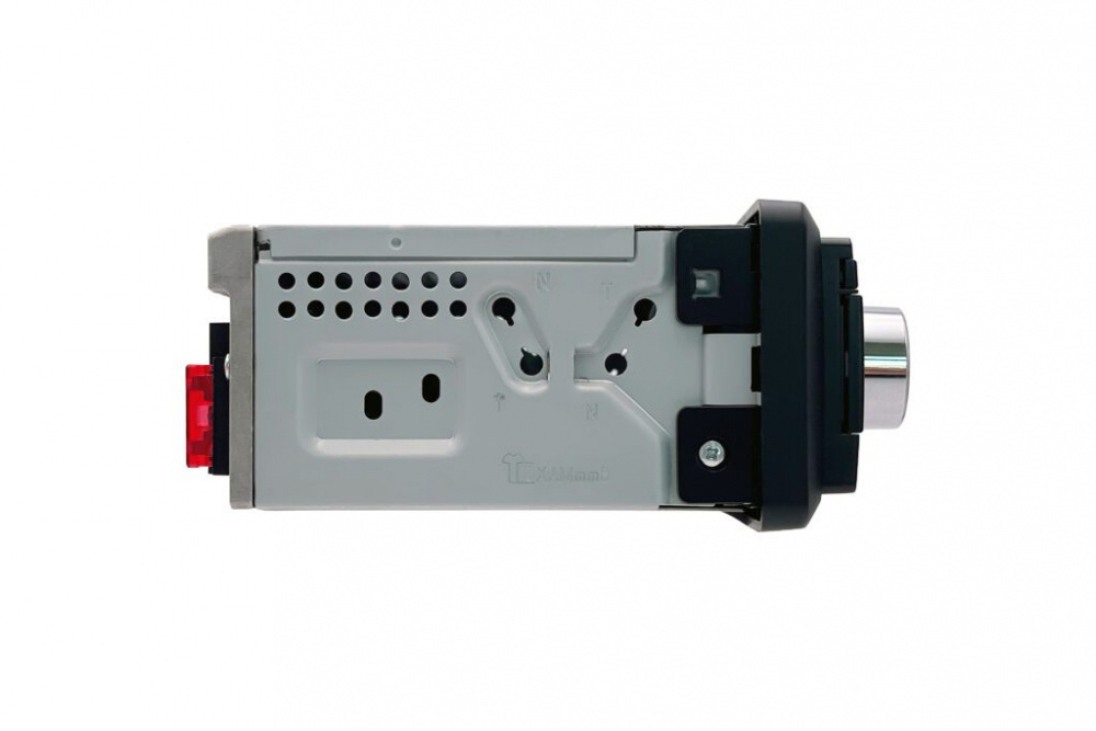 Bilstereo med kontroller och Bluetooth-funktioner.