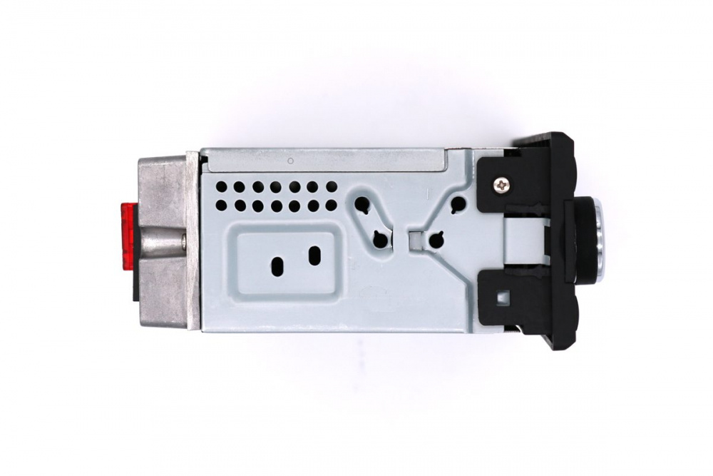 En grå bilstereo med Bluetooth-funktioner, retrodesign.