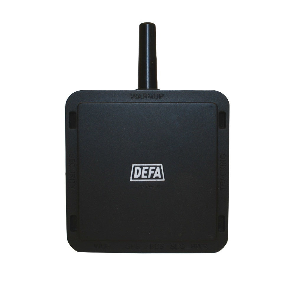 En svart enhet med antenn och DEFA-logotyp, sannolikt en kommunikationshub.