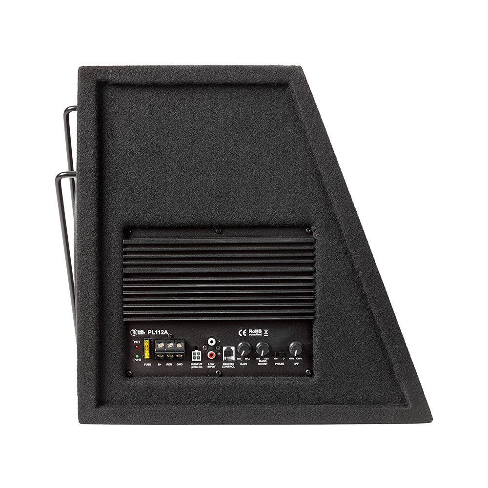 Aktiv baslåda med lutande design och anslutningsalternativ.