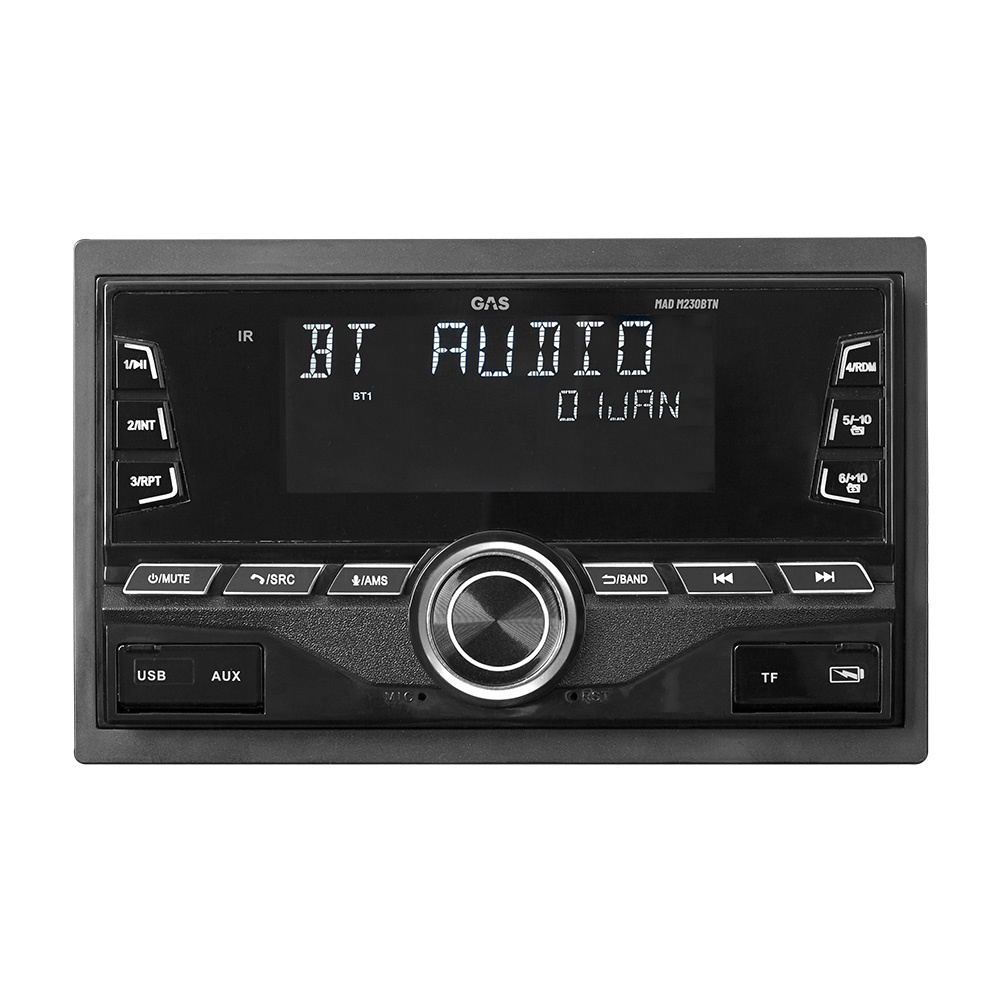 En bilradio med Bluetooth, DSP och knappar i blått ljus.