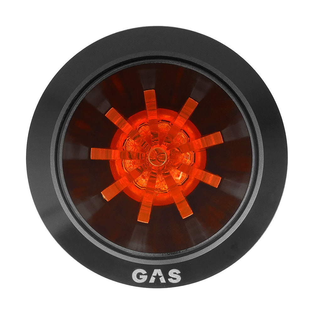 En rund diskant med orange belysning och svart ram, märkning GAS.