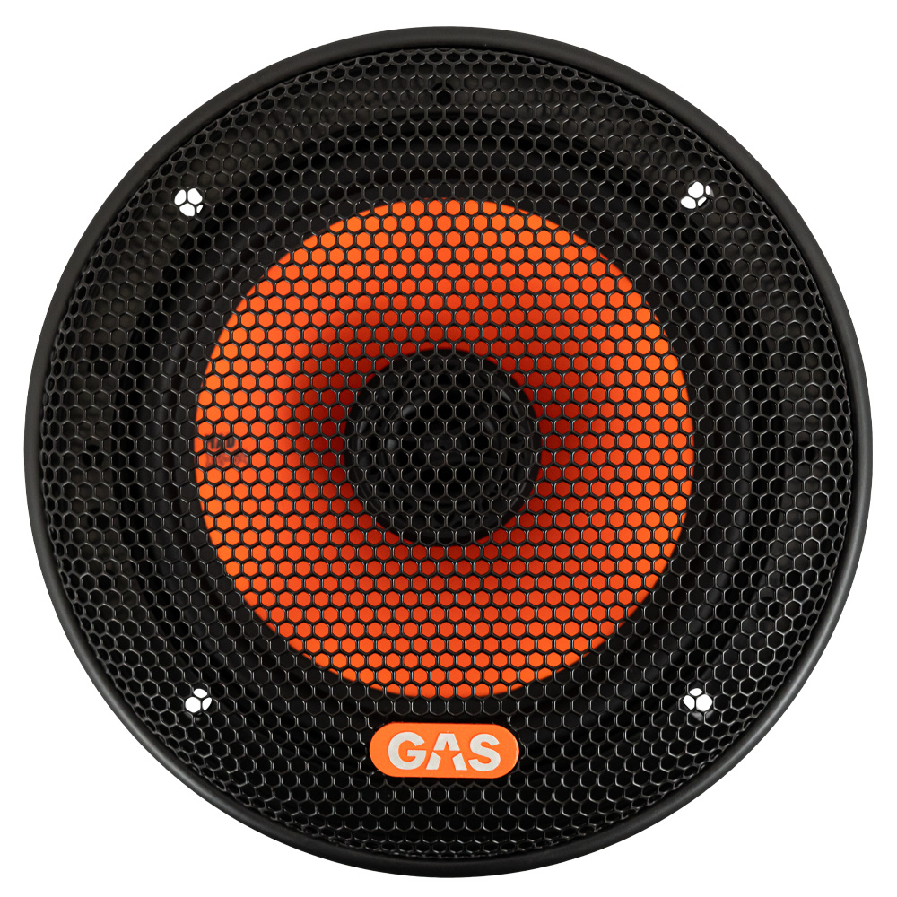 En svart koaxialhögtalare med orange detaljer och nätfilter.