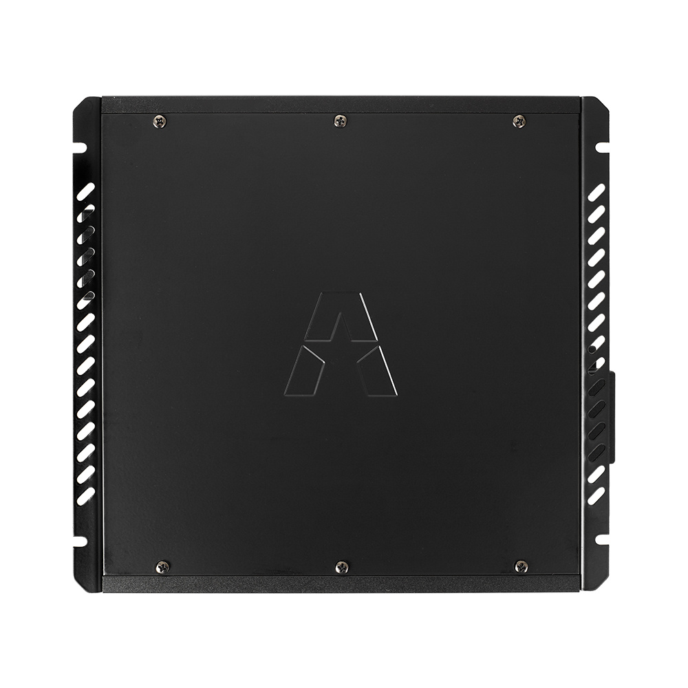 Kompakt svart förstärkare med kylning, två kanaler, fullregister.