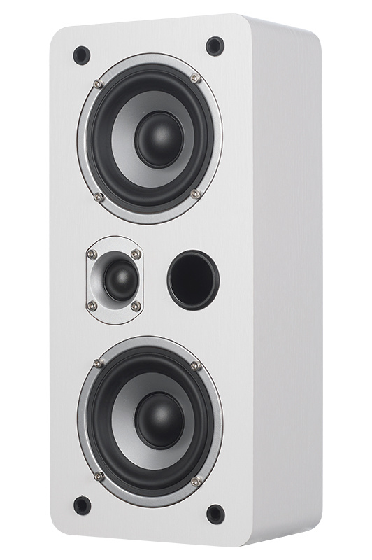 Vägghögtalare i vit ek med dubbel bas och diskant.