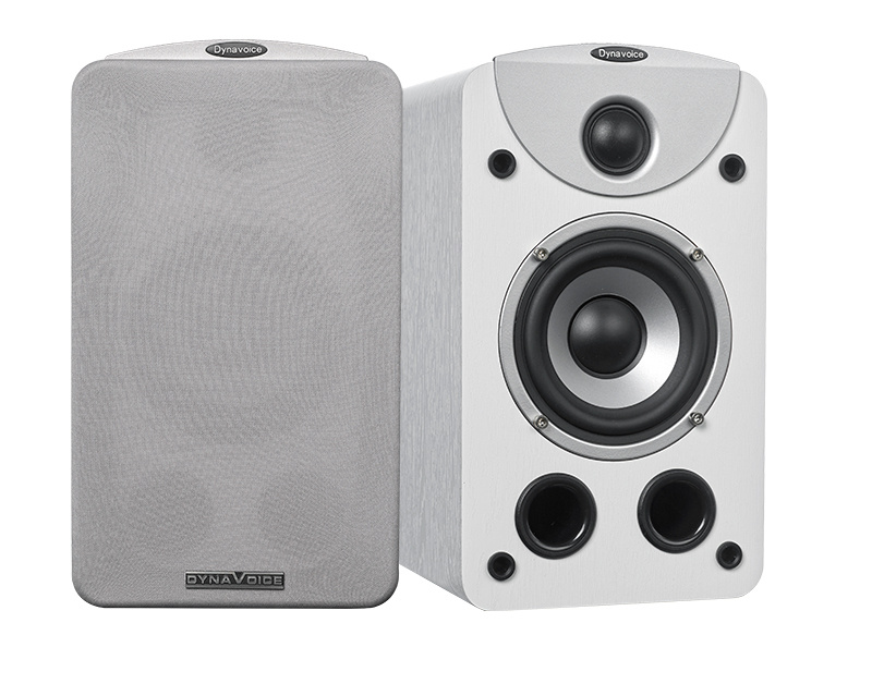 Stativhögtalare i vit ek med två enheter och modern design.