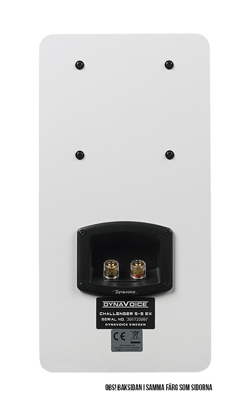 Baksidan av en vägghögtalare med anslutningar och monteringshål.