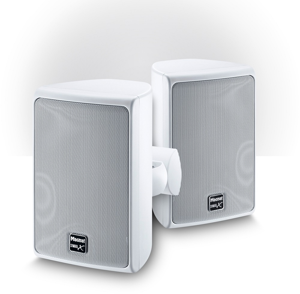 Utomhushögtalare i vitt, par, med galler och väggfäste.