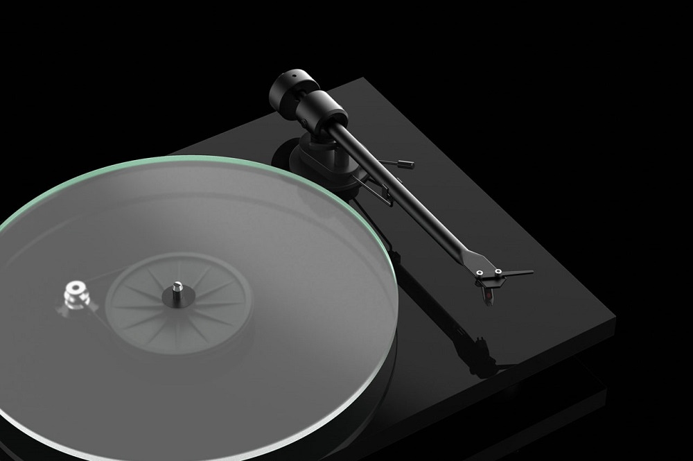 Pro-Ject T1 skivspelare med OM5e-pickup