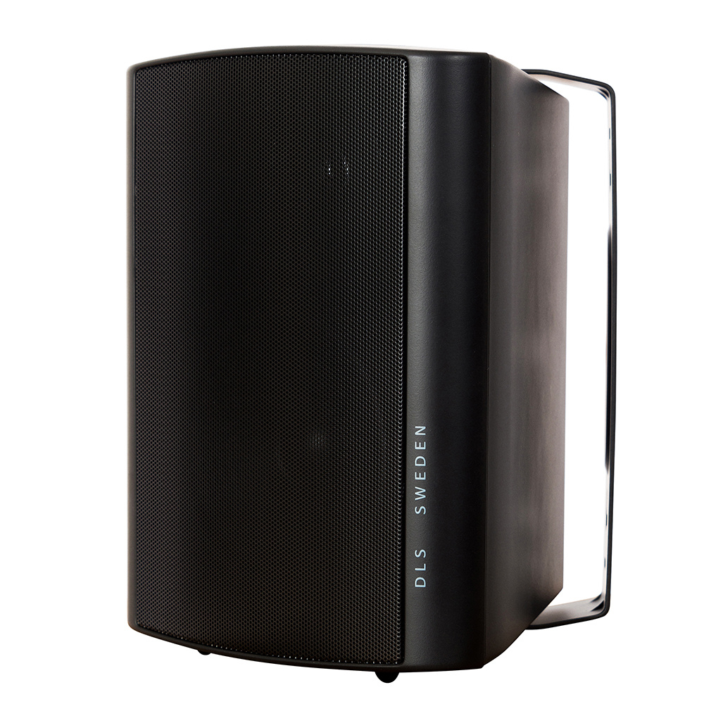 Svart högtalare från DLS, troligtvis för användning med Sonos Amp.